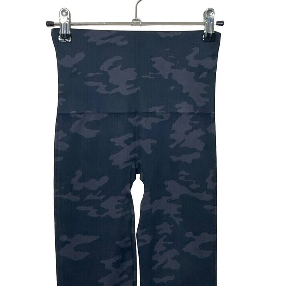 SPANX Camo Look At Me Now High Waist Seamless Legging Womens Size Small Revolve - Picture 6 of 11